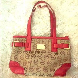 NEW MICHAEL KORS BAG